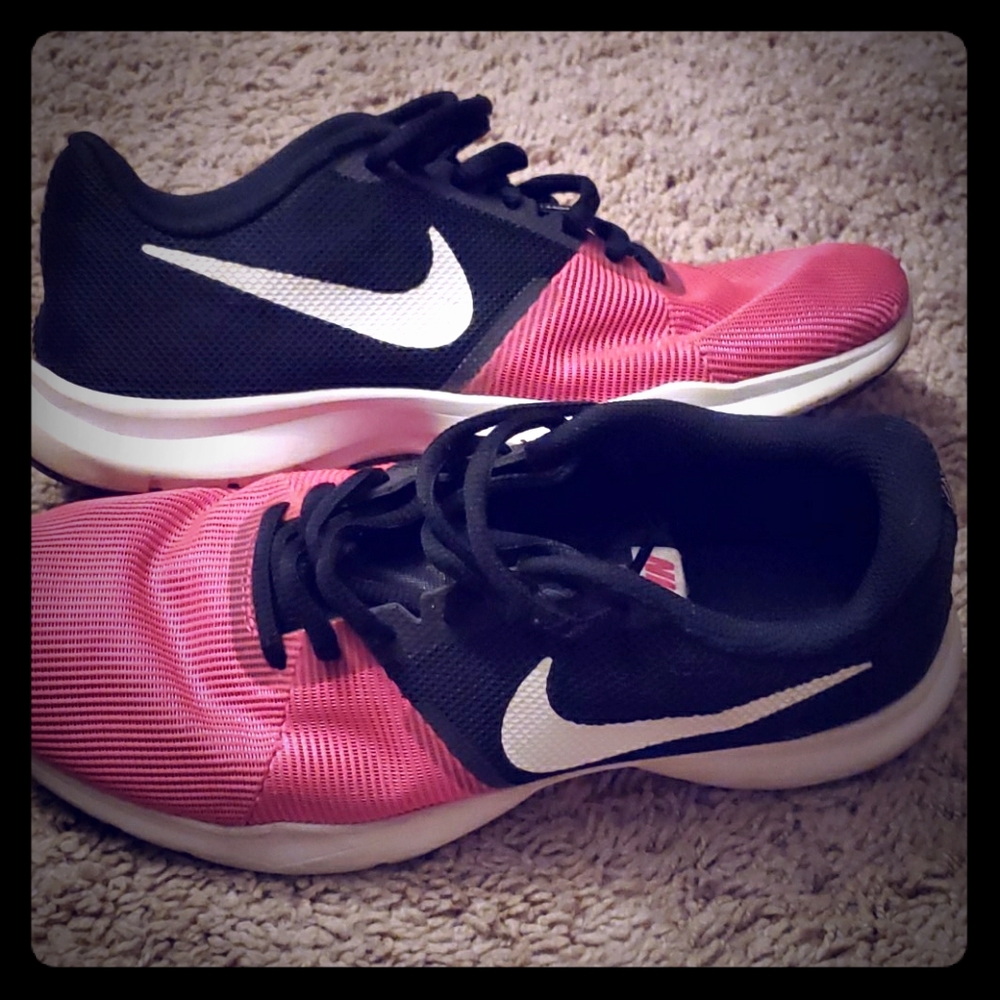 Girls Nike Shoes